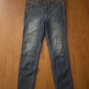 Hollister Jeans Women’s 29x26